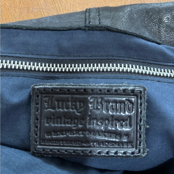 Lucky Brand Black Leather STASH shoulder bag - Picture 6 of 15